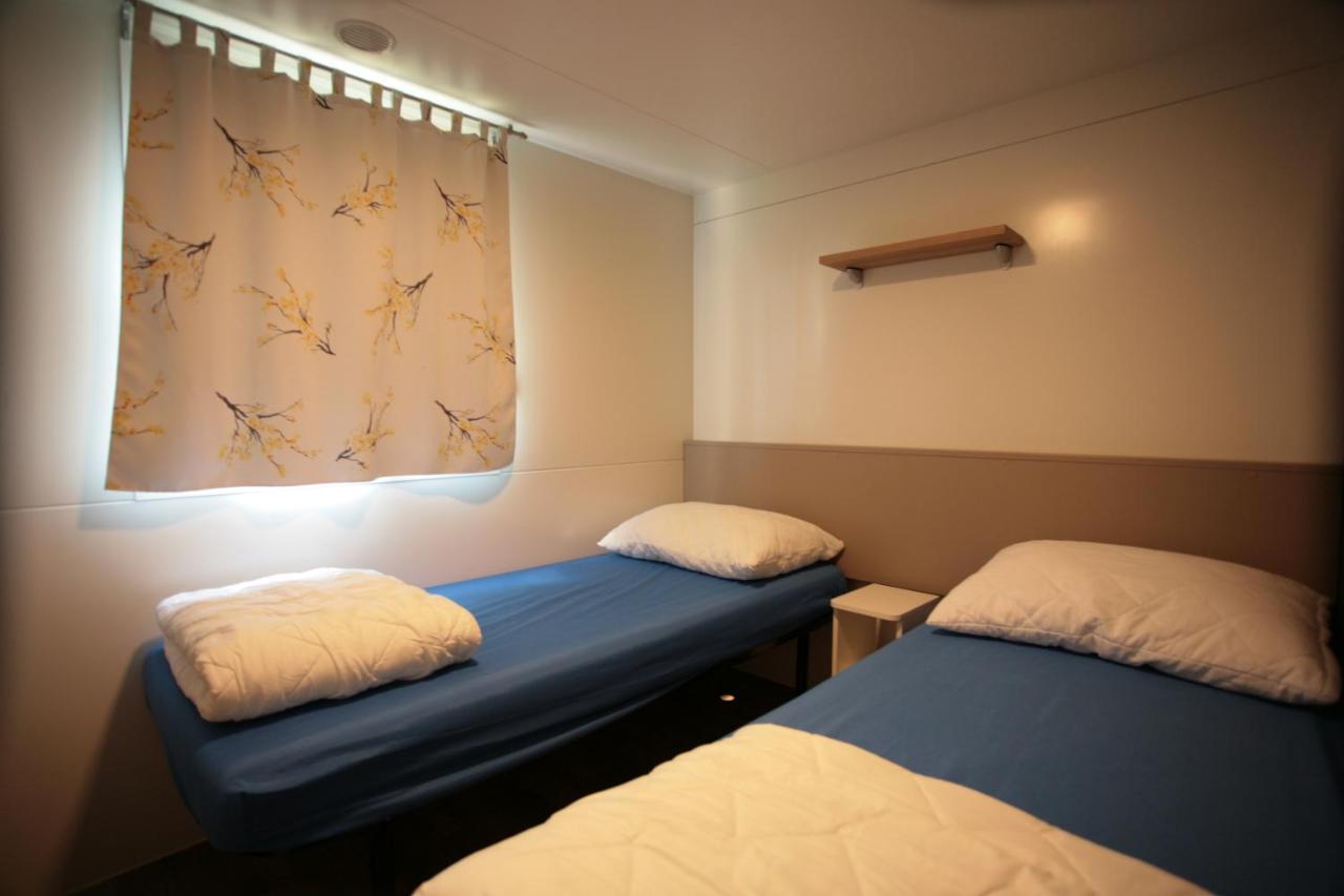 Camping Adria Mobile Home Park Umag Extérieur photo