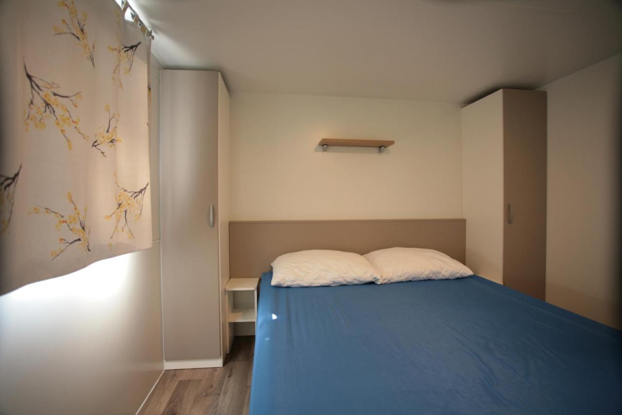 Camping Adria Mobile Home Park Umag Extérieur photo
