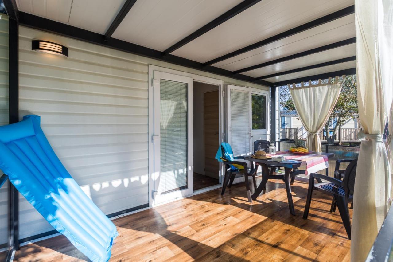 Camping Adria Mobile Home Park Umag Extérieur photo