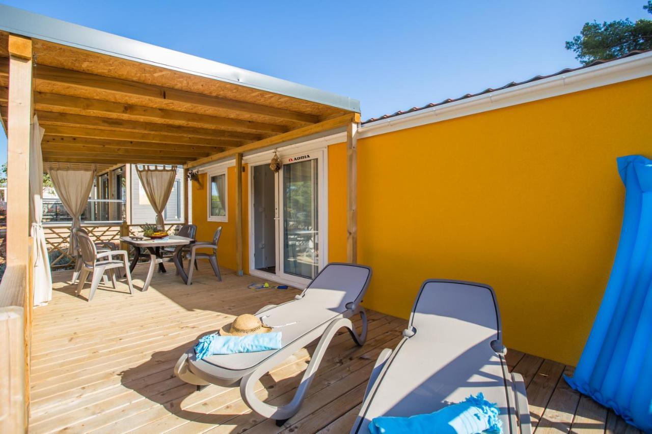 Camping Adria Mobile Home Park Umag Extérieur photo